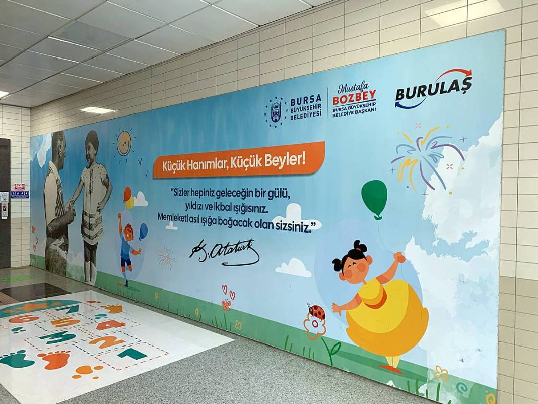 Çocuklar, bu metro istasyonundan çıkmayacak! Bursa'da 'Çocuk Dostu Metro İstasyonu' hizmete girdi 8